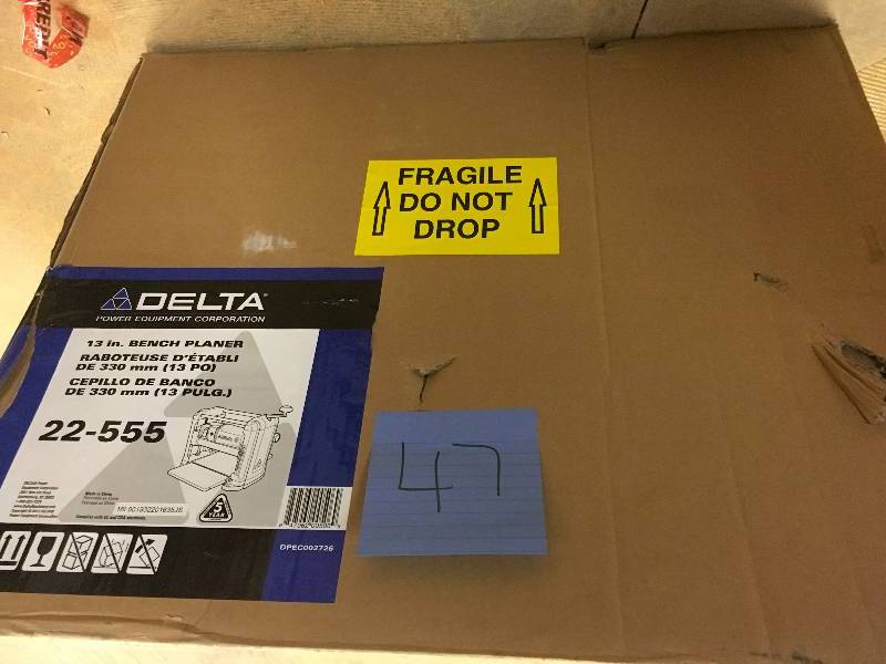 Delta 13 in. Bench Planer in like new condition