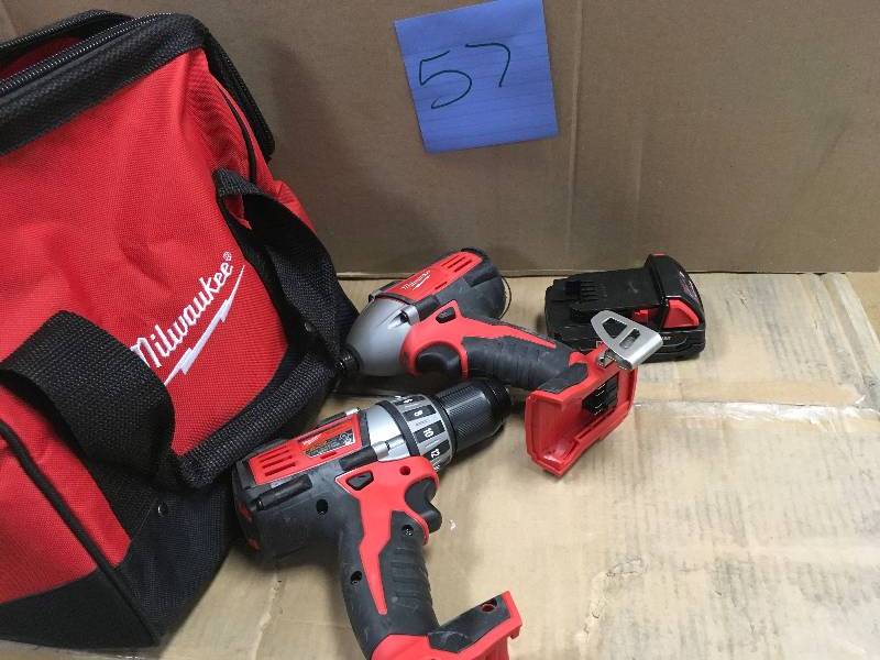 Milwaukee M18 18 Volt Cordless 12 in. Drill DriverImpact Driver Kit used in working condition