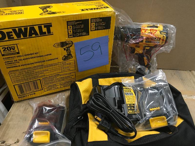 DeWalt 20V Max Compact DrillDriver Kit not used