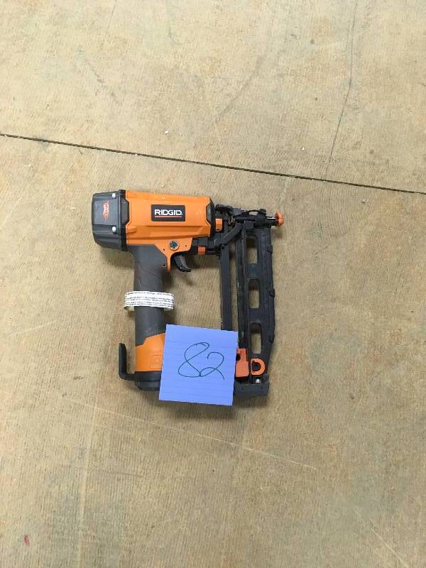 Rigid 2-12 in. Straight Finish Nailer (16 Gauge) used in good working condition