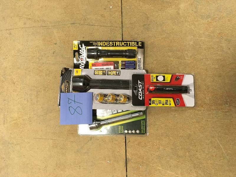 Flashlights- Lot of 4 new