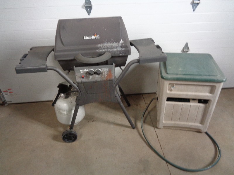 lot 13 image: Gas Grill and Garden Hose Reel