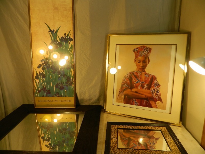 lot 152 image: Mirrors and Art