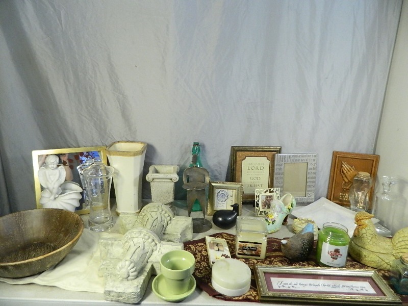 lot 169 image: New Candles, Decor, More