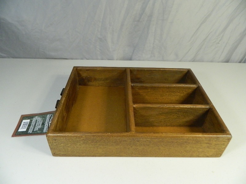 lot 35 image: New 4 Section Wood Antique Style Tray