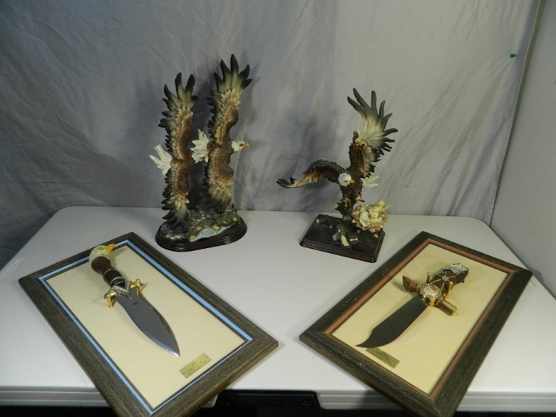 lot 43 image: Eagle  Knife Collectibles