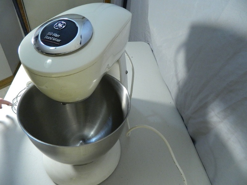 GE 350 Watt Stand Mixer Woodworking, Jewelry, New Merchandise, New
