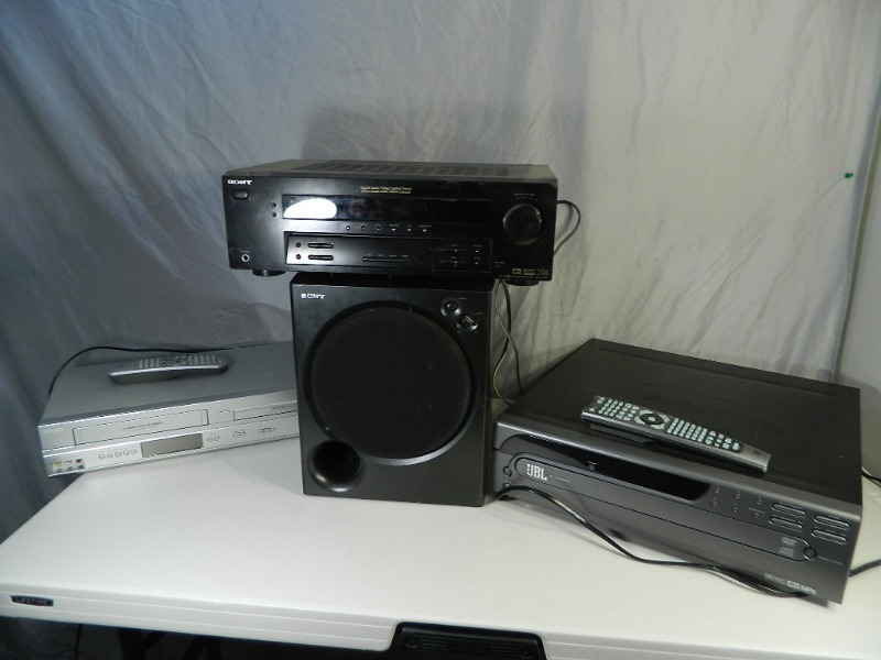 lot 63 image: Assorted Electronics