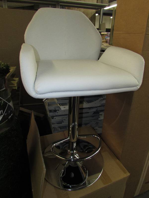 lot 38 image: PAIR OF PADDED BAR STOOLS, WHITE WITH CHROME BASES