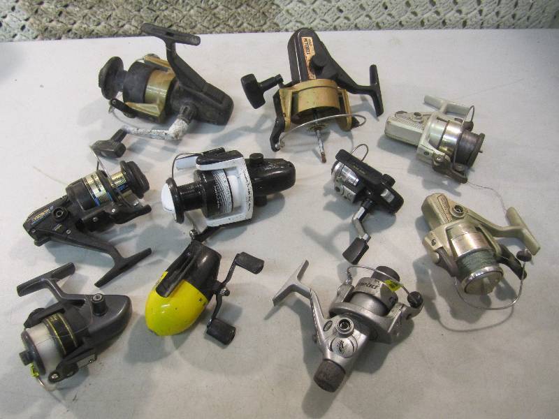lot 103 image: Lot of 10 Misc Fishing Reels Some a...