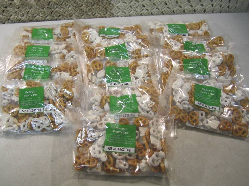 lot 114 image: Lot of 13 Bags Perfect Party Mix Be...