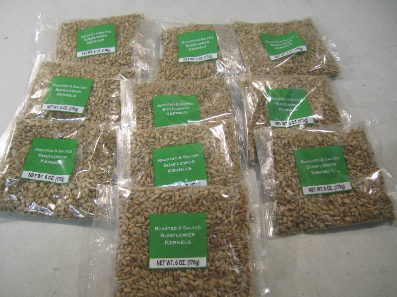 lot 116 image: Lot of 10 Bags Roasted & Salted Sun...