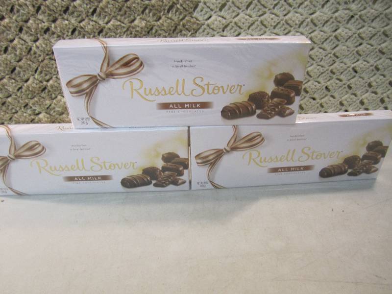 lot 133 image: Lot of 3 Boxes Russell Stover All M...