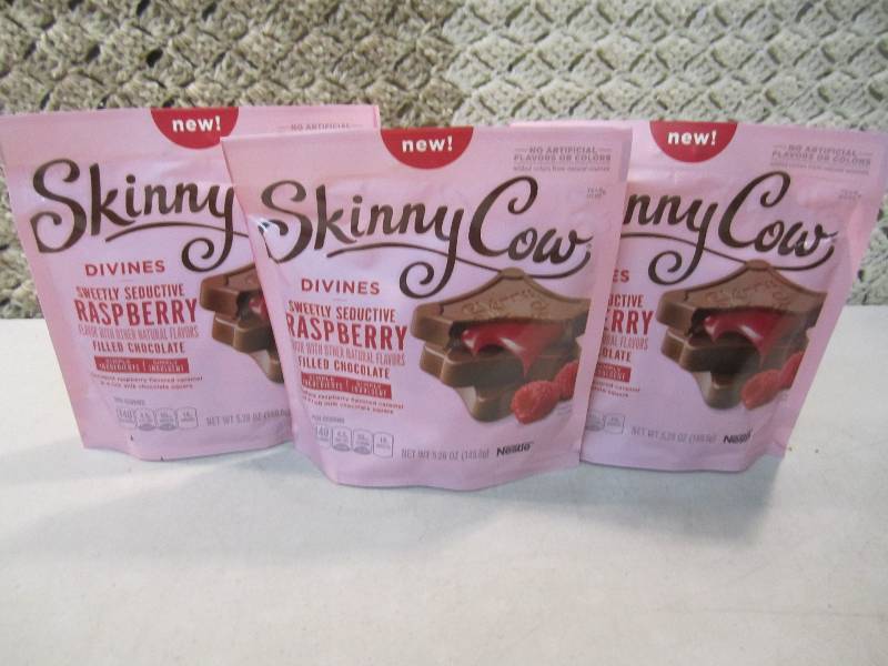 lot 200 image: Lot of 3 Bags Skinny Cow Divines Ra...
