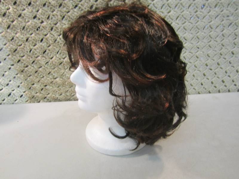 lot 341 image: Motown Tress Wig Style Rosie Color...