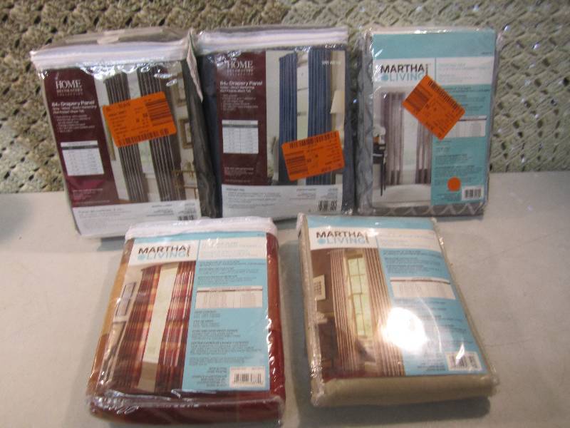 lot 217 image: Lot of 5 Misc Drapery Panels  RMC...