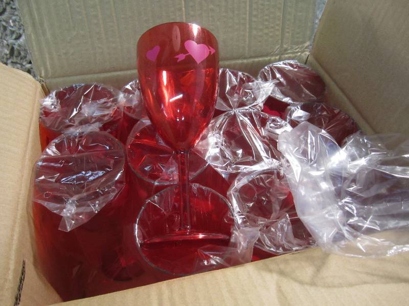 lot 246 image: Case of 24 Plastic Wine Glasses wit...