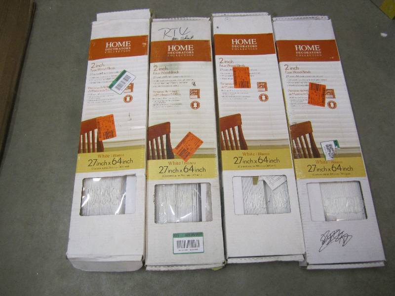 lot 306 image: Lot of 4 Faux Wood Blinds See Photo...