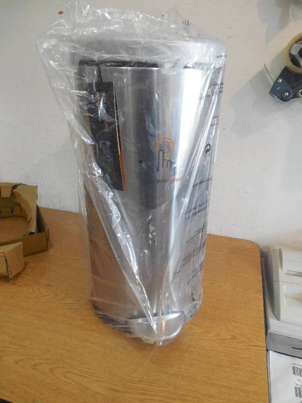 lot 36 image: simplehuman 30-Liter Fingerprint-Proof Brushed Stainless Steel Round Step-On Trash Can