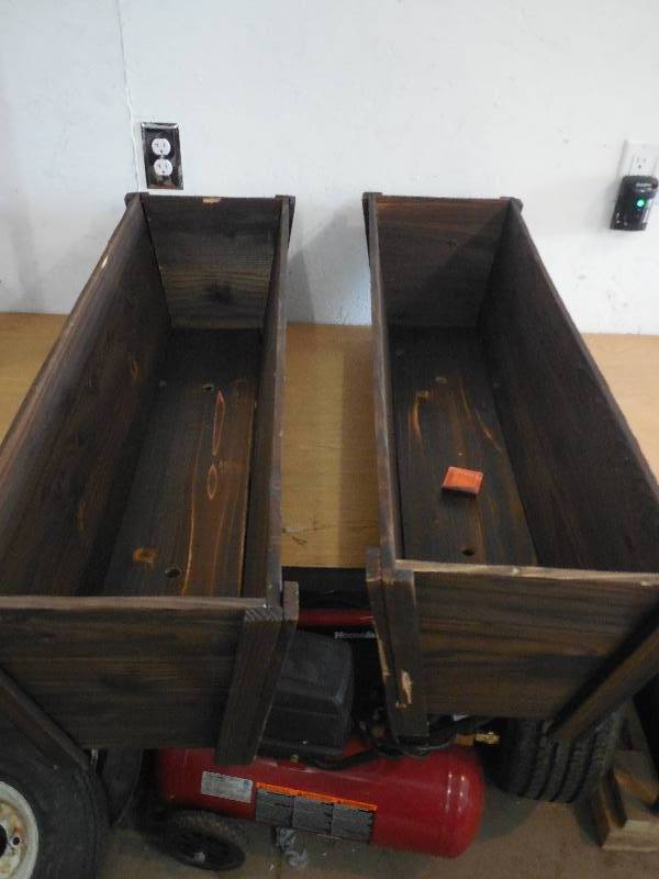 lot 69 image: (2) 40 TAPERED RECTANGULAR PLANTER