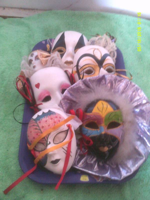COLLECTIBLE PORCELIAN PARTY MASKS