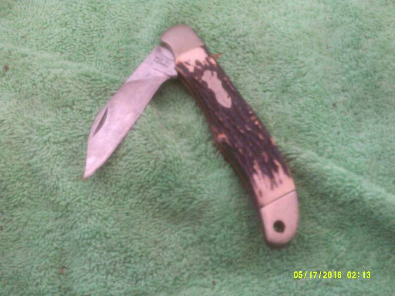 VINTAGE BUCKHORN POCKET KNIFE