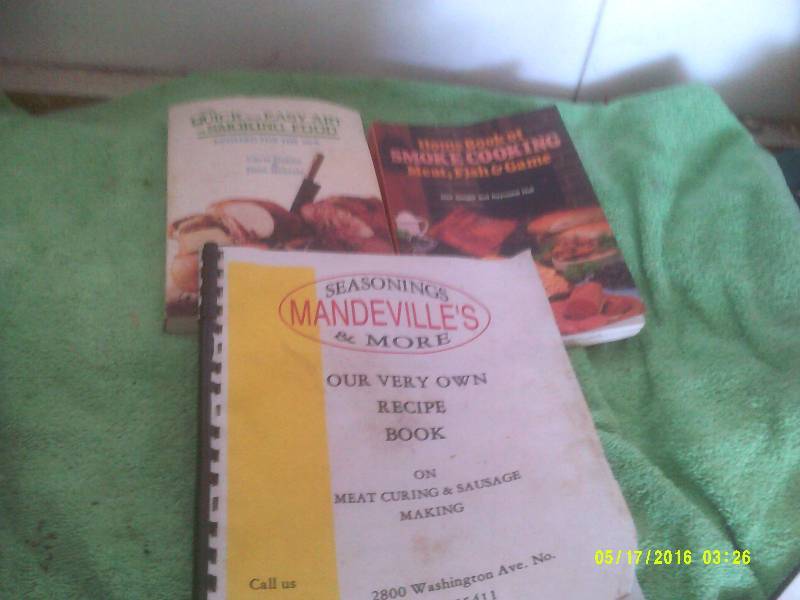 3 SMOKING BOOKS