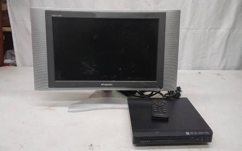 lot 16 image: Polariod 17 Inch HD TV & Dynex DVD Player With Remote