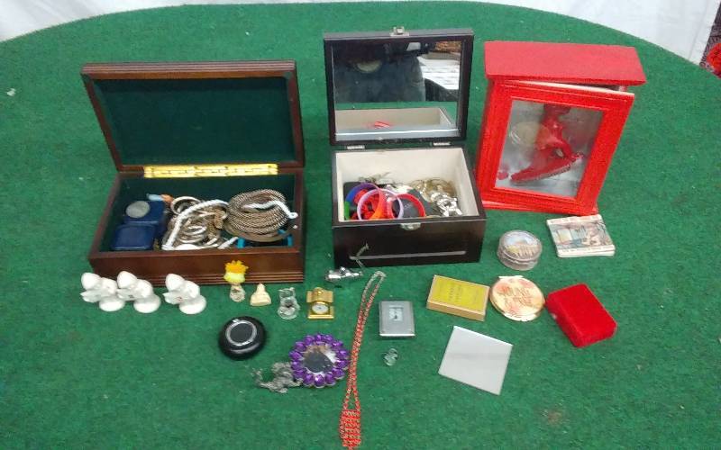 lot 52 image: Large Assortment Of Jewelry, Jewelry Boxes, Miniatures, Collectibles