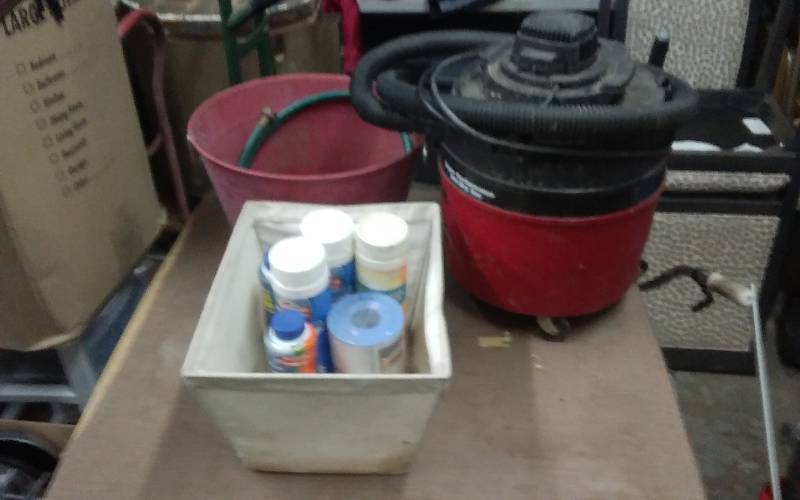 lot 101 image: WetDry Shop Vac (8 Gallon, 1.75 Hp), Pool Chemicals, Tub, Misc.