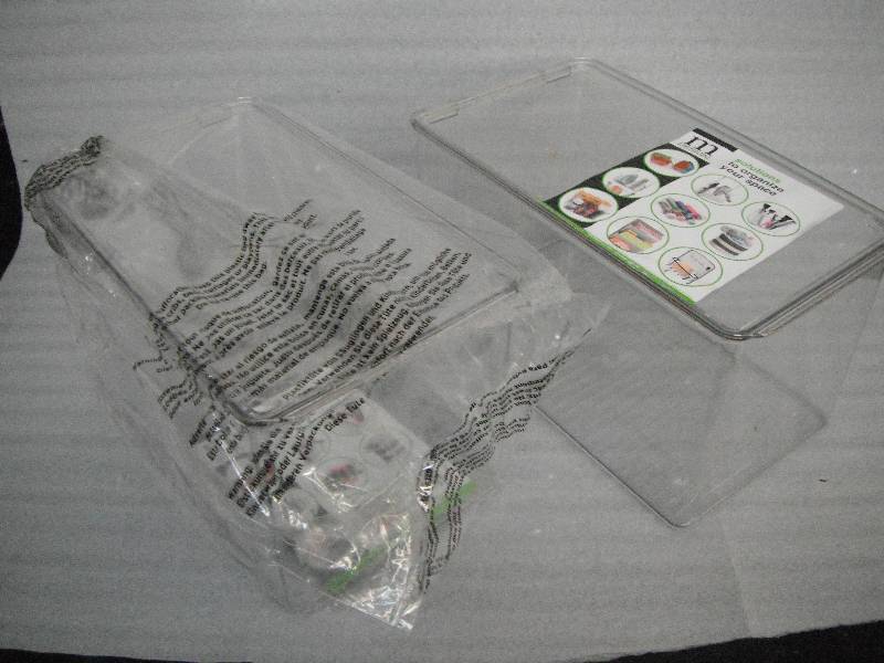 M Design Plastic Organizers