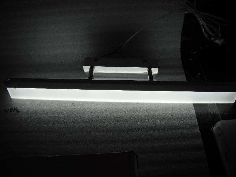 Green Lifeus Led Vanity Light