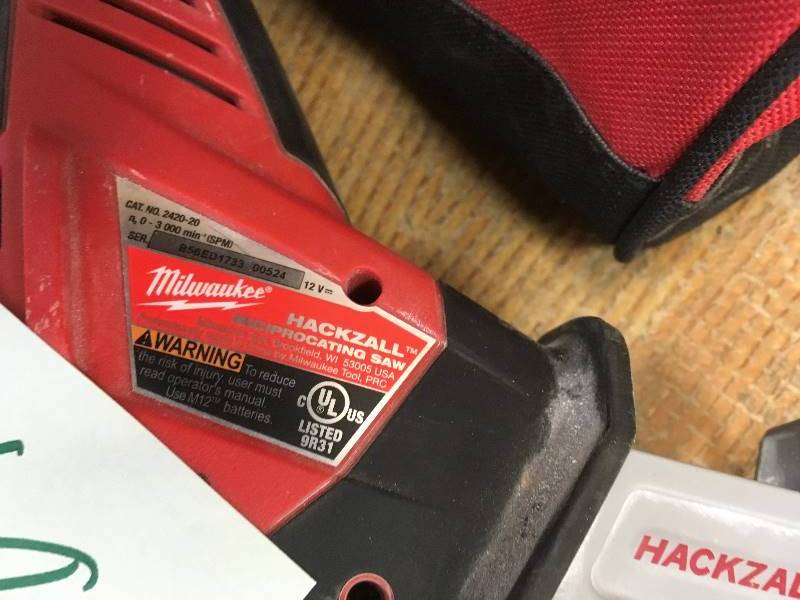 lot 68 image: Milwaukee M12 12Voilt Hackzall Cordless Reciprocating Saw in good working condition