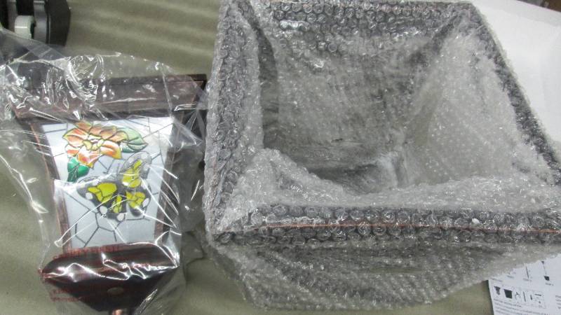 lot 149 image: Solar Butterfly Lantern- no pole...