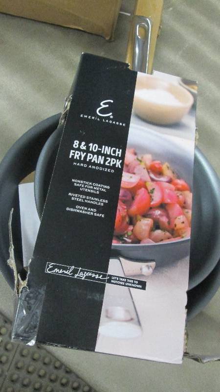 lot 179 image: 8 & 10 inch Fry Pan 2 Pk by Emeril ...