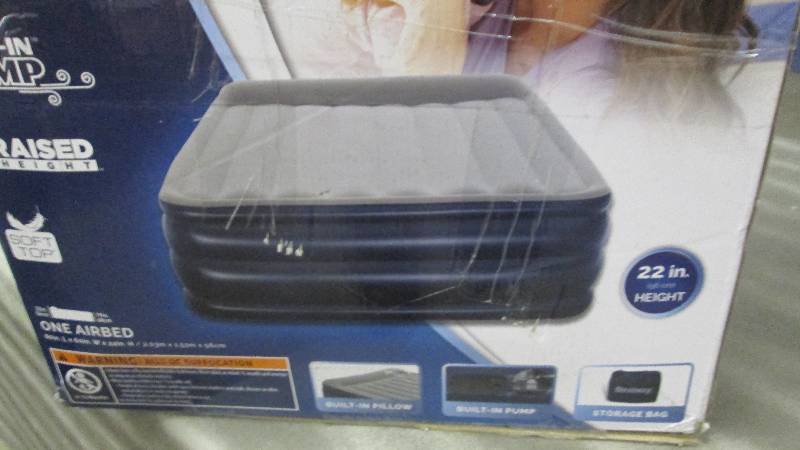 lot 184 image: Night Right Raised Air Bed by Bestw...