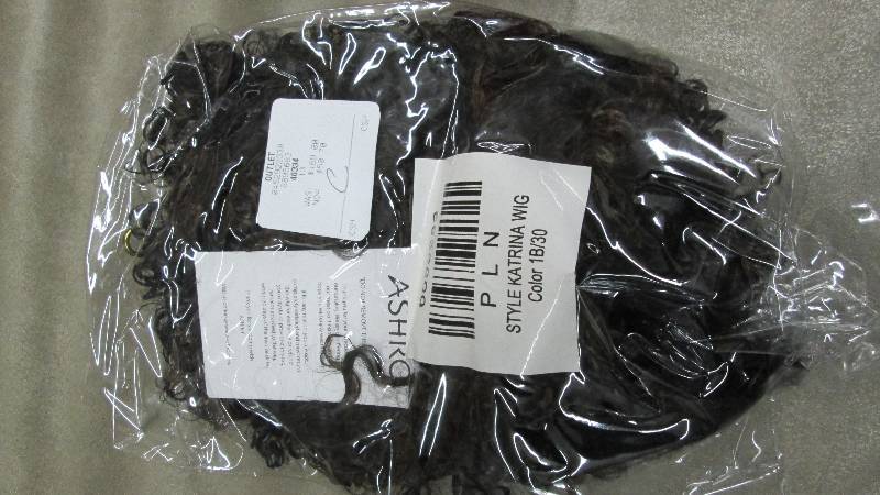 lot 224 image: Ashro Captivating Katrina Wig Retai...