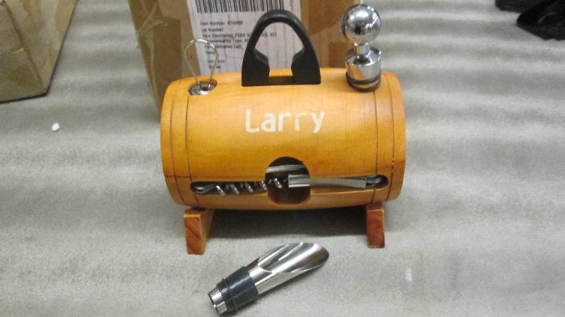 lot 259 image: Personalized Wine Set...