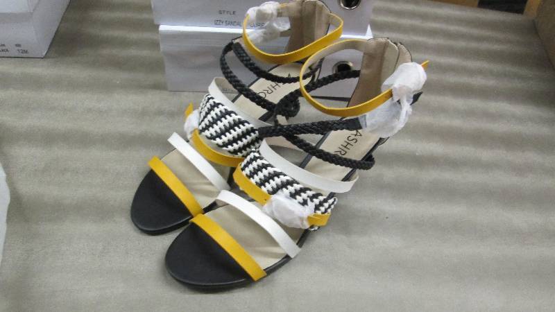 lot 326 image: Ashro Size 12M Ladies Izzy Sandal C...