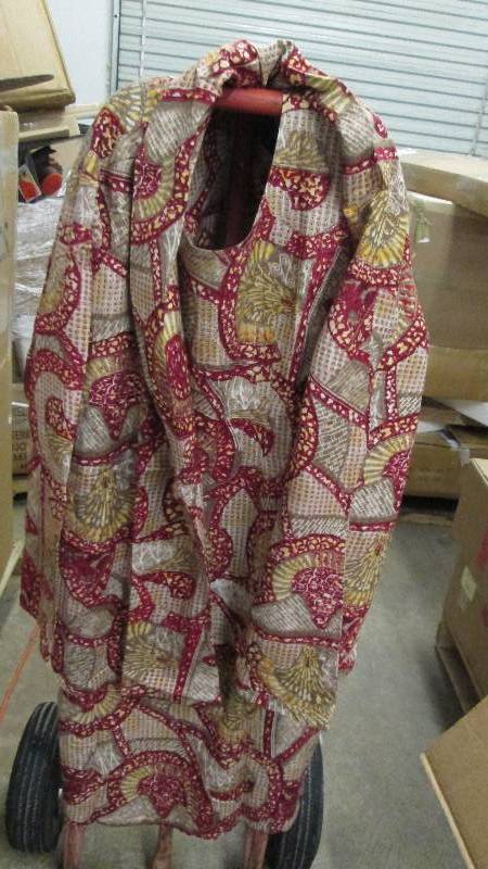 lot 346 image: Ashro Size 16 2 Piece Sleeveless D...