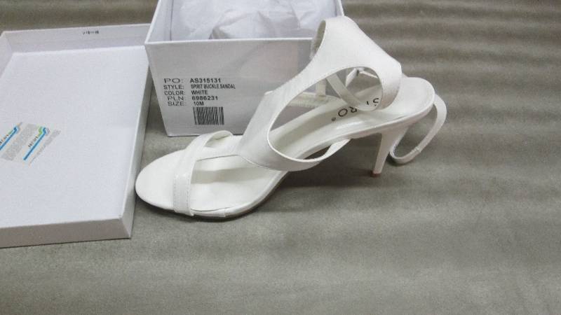lot 368 image: Ashro Size 10 Ladies White High Str...