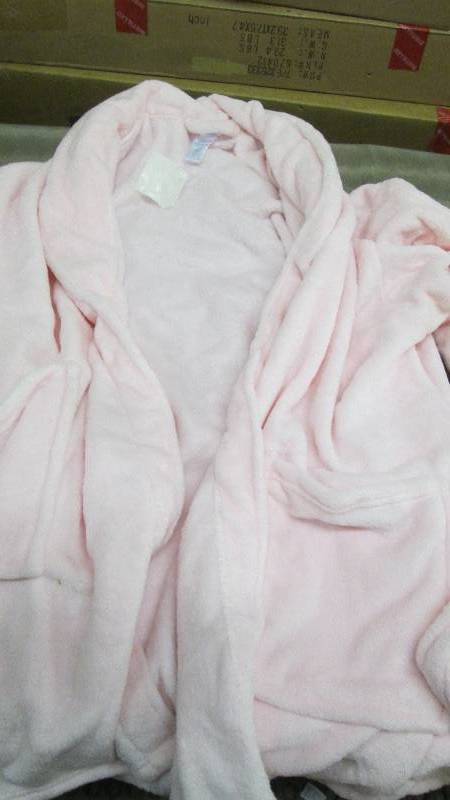lot 377 image: Personalized Short Soft Pink Robe...