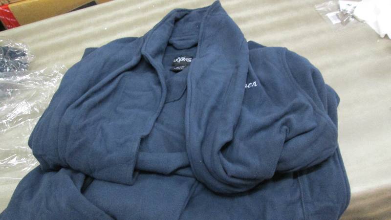 lot 402 image: Personalized One Sized Mens Robe...