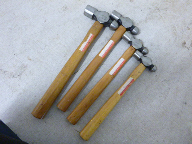 lot 62 image: 4 Ballpeen Hammers
