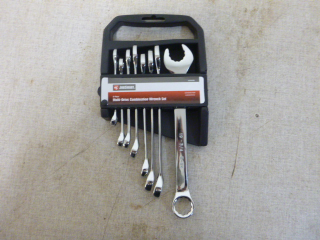 lot 88 image: 8 Piece Wrench Set