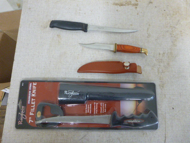 lot 90 image: Filet Knives