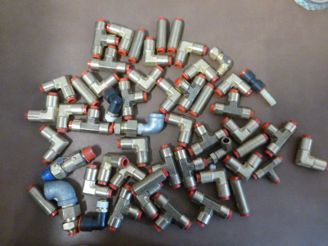 lot 111 image: Pex Fittings