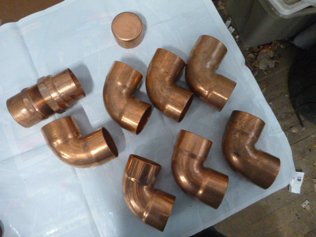 lot 126 image: Copper Fittings