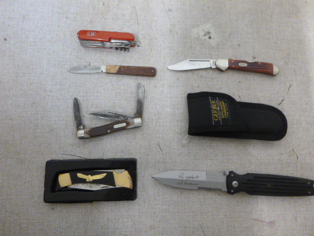 lot 150 image: Miscellaneous Pocket Knives
