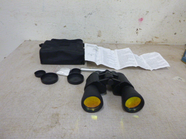 lot 165 image: Optic 2050 Binoculars